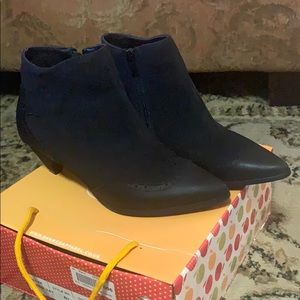 Black Vintage Bootie